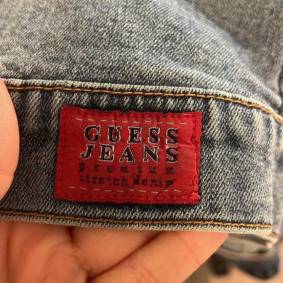 Guess Denim Jacket Size Large Stretch Chest Pockets - Picture 6 of 8